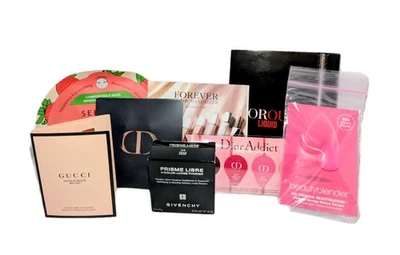 Paquete de lápiz labial y maquillaje de lujo Gucci Dior Givenchy 8 minis de lujo ¡favores de fiesta! Foto 1 de 4