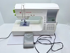 Singer Quantum Stylist 9960 Sewing Machine Powers Needs Work Read - Picture 1 of 13