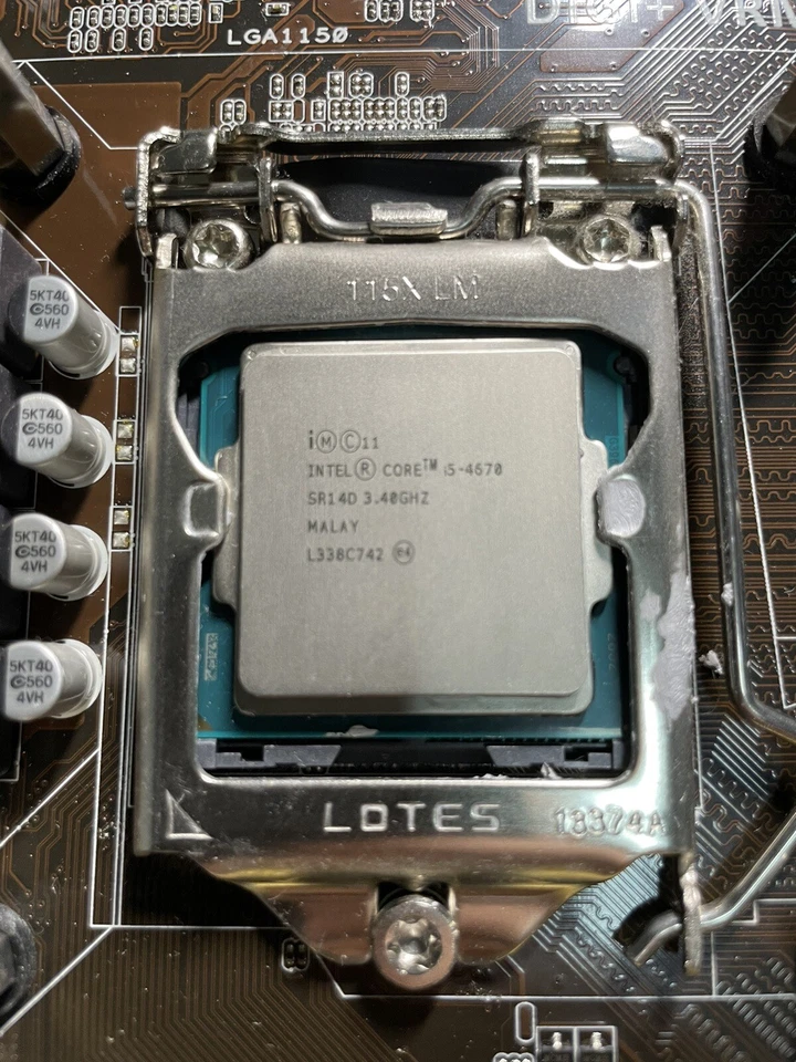 Intel Core i5-4670 4670 - 3,4 GHz Quad-Core (CM8064601464706) Prozessor - Bild 1 von 1