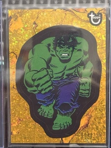 2025 Topps Marvel Comic Book Heroes 1975 Golden Ann #10 Hulk Gold MD Ref 84/199 - Picture 1 of 3