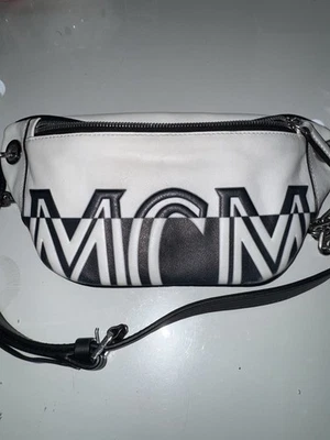 MCM Vicetos Body bag leather white Authentic Ships 💨 - Image 1 of 4