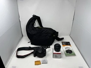 Kit de cámara digital Canon EOS Rebel T5i 18 MP DS126431 con EF50 mm f/1,8 II y bolsa - Imagen 1 de 24