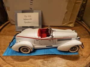 Franklin Mint 1935 Auburn 851 Speedster escala 1:24 blanco y rojo - Imagen 1 de 24