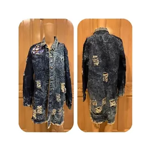 THRILL Jeans Women’s Denim Jacket Size L Ripped Distressed NWT Long - Picture 1 of 9