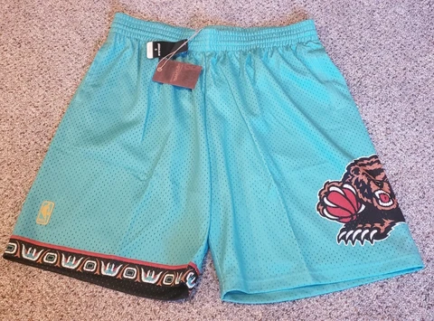 Mitchell & Ness NBA Road Swingman Shorts Grizzlies 96-97 Men's Size 2XL Cover