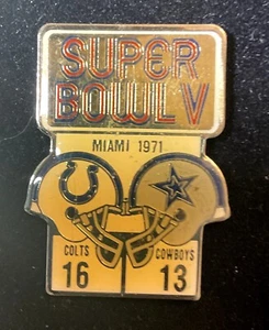 Vintage Baltimore Colts Super Bowl V Coke Starline Pin Dallas Cowboys 1971 - Picture 1 of 2