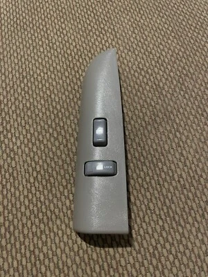 Chevrolet S10 Blazer 1998-2005 interruptor de control de bloqueo de ventana eléctrica delantera derecha gris Foto 1 de 3