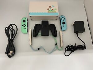 Nintendo Switch Animal Crossing Special Edition - Full Bundle Parts Excellent