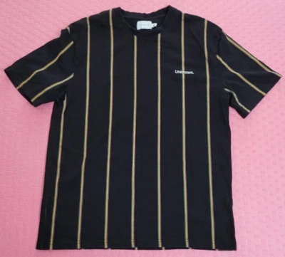 Camiseta Topman masculina gola redonda tamanho M preta com listras multicoloridas algodão orgânico - Imagem 1 de 4