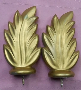 Acabados de barra de cortina para cortinas para varilla de 1,5” - Atornillable - Acabado dorado mate - Imagen 1 de 4