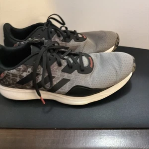 Nuove scarpe Adidas Golf S2G senza punte MD 11,5 grigio quattro/core nero/grigio GV9793 - Foto 1 di 7