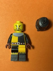 Lego col361 Tournament Knight - Minifigure CMF Series 20 No Accessories - Picture 1 of 4