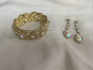 Wedding/Fairycore Aurora Borealis Rhinestone Cuff Stretch Bracelet & Earrings - Picture 1 of 4