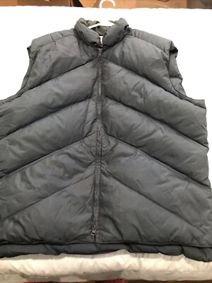 Chaleco acolchado Swan Eastern Mountain Sports para hombre relleno de plumón de pato XL azul marino Foto 1 de 4