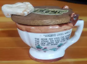 MCM Kitchy Humorous Funny Bathroom Porcelain Toilet Commode mug with feet & Lid - Picture 1 of 5