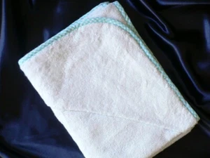 Organic Bamboo Fiber Baby Hooded Bath Towel...extra soft & absorbent...Blue - Picture 1 of 1