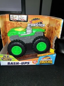 Hot Wheels Monster Trucks Scala 1:43 Bash Ups Veicolo Twin Mill Nuovo - Foto 1 di 4