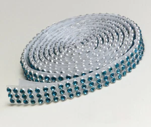 PEACOCK BLUE Mesh Strassband SS8 Borte SELBSTKLEBEND 1cm 3 Reihen Türkisblau - Bild 1 von 42