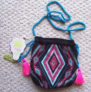 U Kids Umbrale Crossbody Purse Southwestern Embroidered Pattern Drawstring Top - Picture 1 of 5