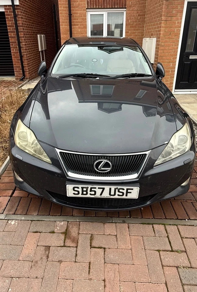 Lexus IS 2007 Petrol Saloon 250 RWD II _E2_ 2499cc 153KW 208HP 4GR-FSE - Image 1 of 4