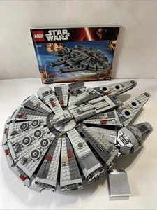 LEGO Star Wars: Millennium Falcon (75105) Pre-Built Ship &manual -No Minifigures - Picture 1 of 24