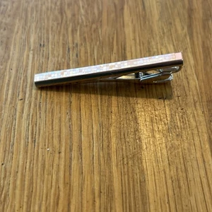 M Dunhill silber- und rosafarbene Krawattenklammer/-stange - Bild 1 von 3