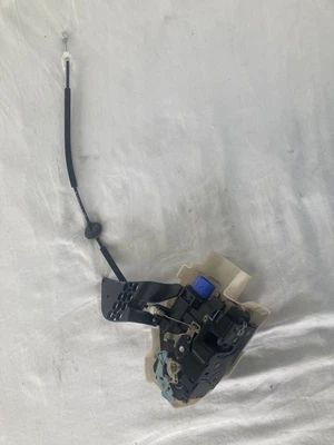 FRONT DOOR LOCK FOR PORSCHE CAYENNE TURBO 2003-2010 OEM Foto 1 de 4