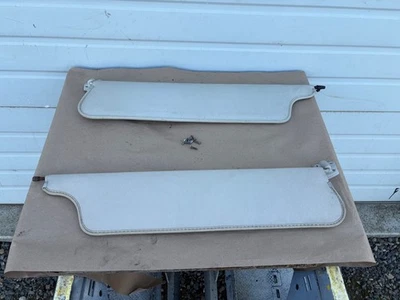 Parasoles de vinilo blanco para camioneta Ford 1967-1972 67-72 F100 F250 F350 Foto 1 de 4