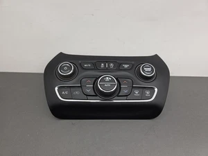 2019 - 2022 Jeep Grand Cherokee Center Dash Climate Control 68285942AE OEM ! - Picture 1 of 8