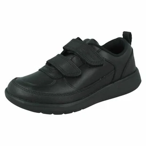 Zapatos escolares Clarks inteligentes con cierre de gancho y bucle para niños Scape Flare T - Imagen 1 de 10