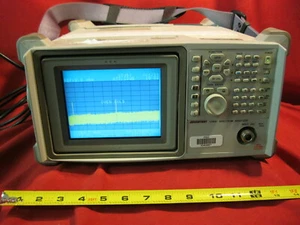 Advantest U3641 Spectrum Analyzer Frequency Range 9 kHz to 3 GHz  - Picture 1 of 11