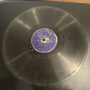 CAMBODIAN 78 RPM Record Global World Folk Music Cambodia Vietnam Viet Nam - Picture 1 of 4