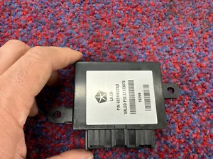 CARGADOR DODGE SCAT PACK 17-19 OEM MÓDULO DE CONTROL DE ASISTENCIA DE ESTACIONAMIENTO COMPUTADORA - Imagen 1 de 2