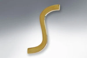 LAMBRETTA S TYP BEINSCHILD - SEITENVERKLEIDUNG ABZEICHEN IN GOLD CHROM KOSTENLOSER VERSAND - Bild 1 von 1