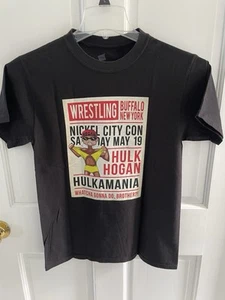 Hulk Hogan Comic Con Graphic Print Wrestling T Shirt Black Small EUC - Picture 1 of 5