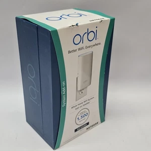 NETGEAR Orbi AC2200 RBW30 Wall-Plug Mesh WiFi Satellite Extender - Picture 1 of 3