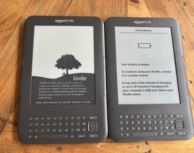 2 Amazon Kindle Keyboard 3rd Generation D00901 6-inch Wi-fi  NOT WORKING - Image 1 of 4