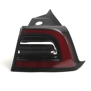 Car LED Tail Light Assembly Fitment for Tesla Models from 2017 to Present - Picture 1 of 15