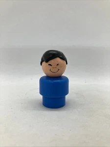 Vintage Fisher Price Little People Asian Boy Figur blauer Körper - Bild 1 von 4