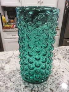 Vaso vintage anni 60 Blenko verde acqua Wayne vetro bollato 13 5/8" non marcato - Foto 1 di 5