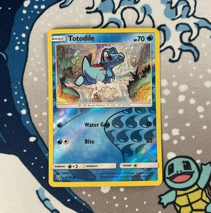 Totodile 18/73 Reverse Holo Sun & Moon Shining Legends Pokemon Card 2017 NM - Picture 1 of 4