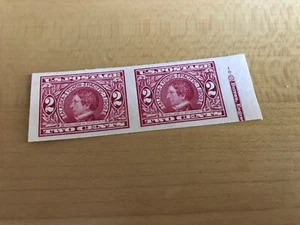 United States Stamps - Scott 371 Pair - MNH - Picture 1 of 3