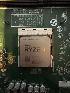 AMD Ryzen 7 3700X (3.6GHz, 8 Cores, Socket AM4) Slightly Used - Picture 1 of 1