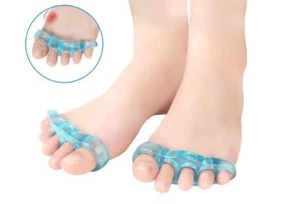 Toe Corrector Separator Bunion Gel Straightener Hammer Silicone Separators Sprea - Picture 1 of 4