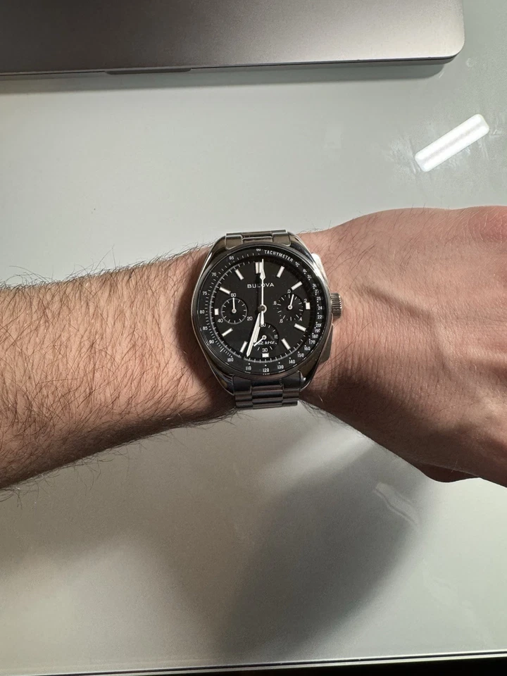 Bulova Lunar Pilot Chronograph 262 kHz – Full Kit Box, Strap, Bracelet - Image 1 of 4