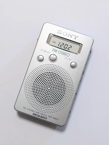 Sony Stereo Radio SRF-M807 getestet - Bild 1 von 7