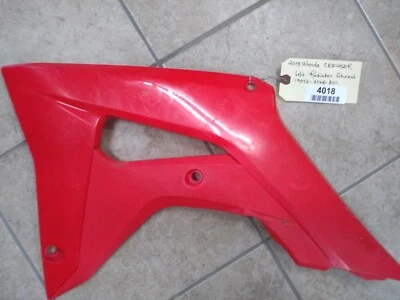 2018 年本田 CRF450R 左收音机 Shroud 19072-MKE-A01 红色 — 第 1/2 张图片