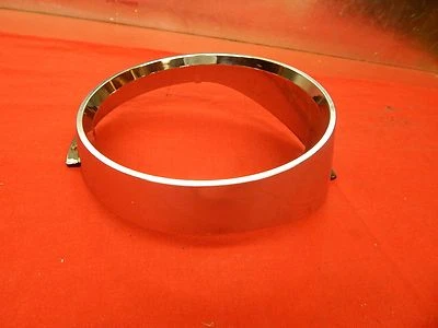 Bisel de puerta de haz bajo izquierdo Ford Mercury Monterey 61 cromado usado #C1MF-13064-A Foto 1 de 4