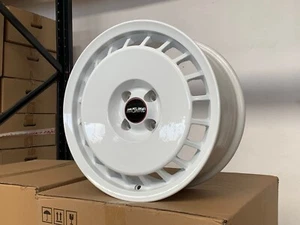 Llanta Ronal R50 blanca 7.5x16 4x100 Edicion limit - Imagen 1 de 9