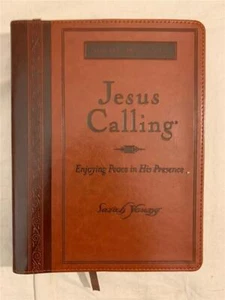 Jesus Calling Enjoying Peace in His Presence 365 Day Devotional Sarah Young NEW - Bild 1 von 3